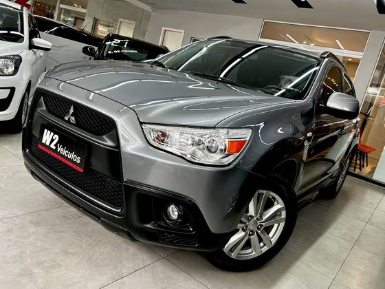 MITSUBISHI ASX 2.0 4X4 16V GASOLINA 4P AUTOMÁTICO MITSUBISHI ASX 2.0 4X4 16V GASOLINA 4P AUTOMÁTICO